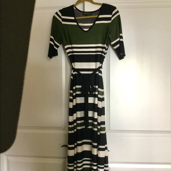 Dresses & Skirts - 🌷Long striped dress🌷